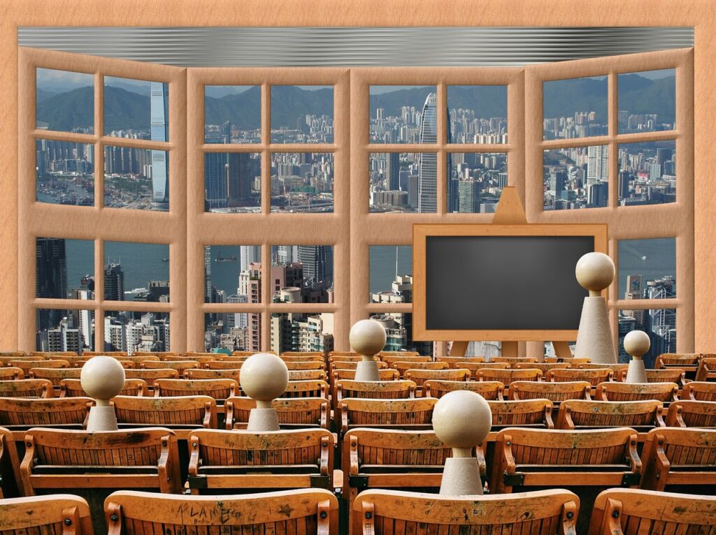 Students in a lecture at uni after getting enough ucas points